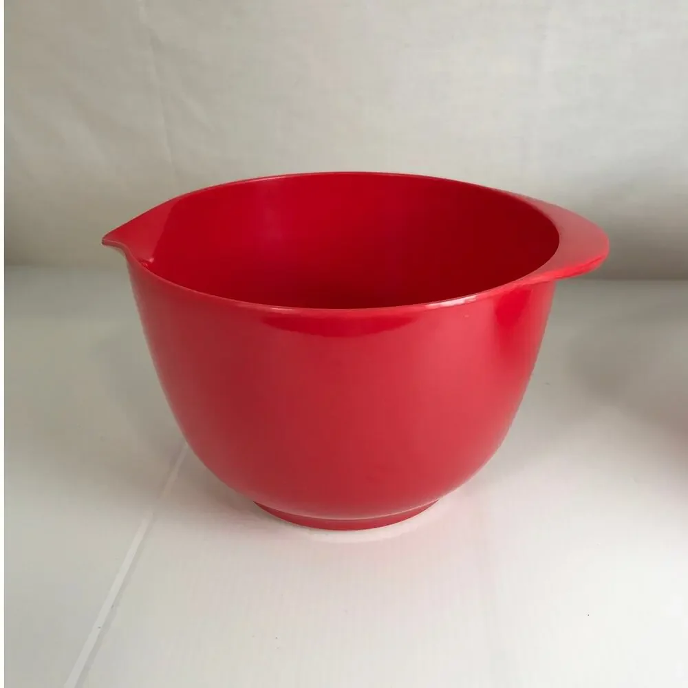 Glad Red Mixing Bowls with Pour Spouts Non-Slip Set of 2